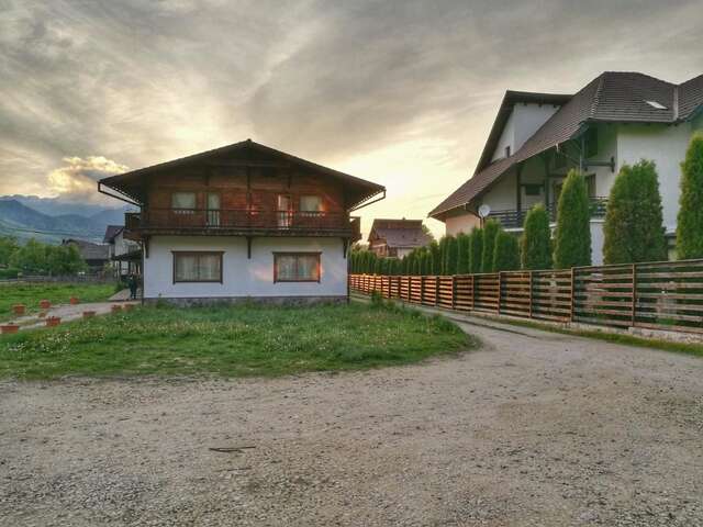 Гостевой дом Pensiunea Casa Tolstoi Бран-5